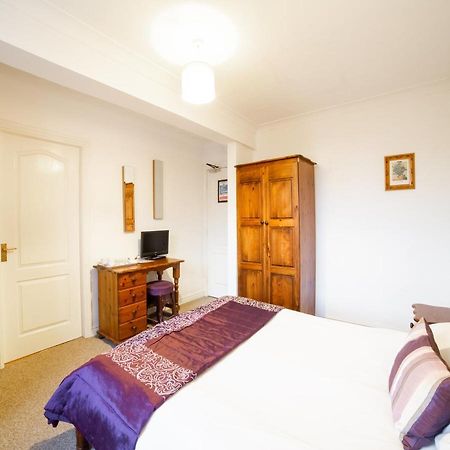 The Traxx Hotel Bangor  Bagian luar foto